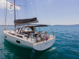 Oceanis 54 „SPRING SONG“ – fotka 1