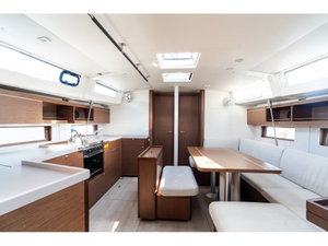 Oceanis 46.1 „Logos - Comfort line“ – fotka 2
