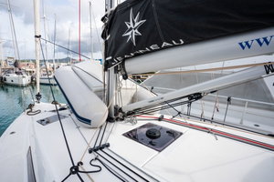 Sun Odyssey 380
