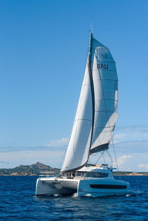 Bali 4.2 „ORSA 5 - A/C, Generator, Water maker“ – fotka 6