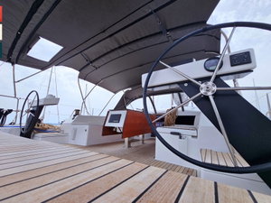 Dufour 470 „Toccata (A/C & gen)“ – fotka 11