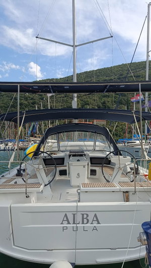 Oceanis 51.1 „Alba“ – fotka 4