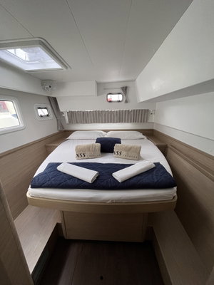 Lagoon 42 „Amlad“ – fotka 10