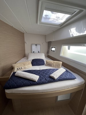 Lagoon 42 „Amlad“ – fotka 17