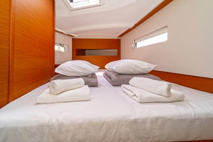 Sun Odyssey 410 „First Date“ – fotka 15