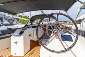 Sun Odyssey 410 „First Date“ – fotka 10