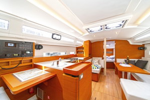 Sun Odyssey 410 „First Date“ – fotka 14