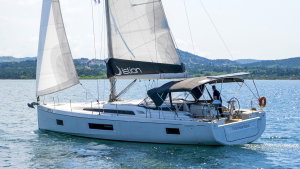 Oceanis 51.1 „First Heartbeat“ – fotka 2