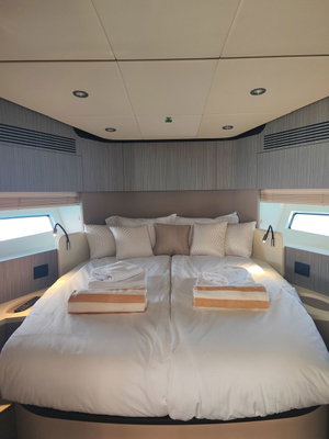 Azimut 55 „BE HAPPY“ – fotka 23
