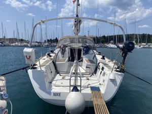 First 35 „NIKE“ – fotka 1