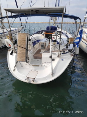 Bavaria 44