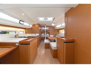 Sun Odyssey 440 „Jolly Roger“ – fotka 2