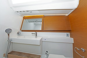 Sun Odyssey 440 „Jolly Roger“ – fotka 8