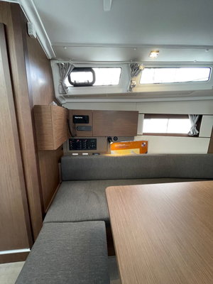 Oceanis 38.1 „Cocco“ – fotka 14