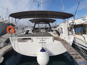 Dufour 530 „Grande Sofia“ – fotka 1