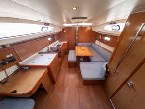 Oceanis 40 „Violet“ – fotka 21
