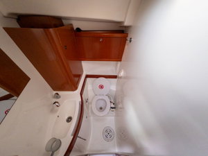 Oceanis 40 „Violet“ – fotka 13