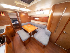 Oceanis 40 „Violet“ – fotka 20