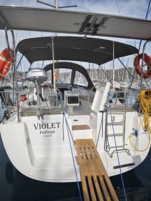 Oceanis 40 „Violet“ – fotka 7