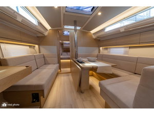 Hanse 388 „Tecla - Water maker, Solar Panel - BOTH SAILS triradial, Retractabile Bow Trust“ – fotka 2