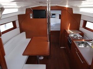 Oceanis 38.1 „Maestrale - Standard line“ – fotka 3