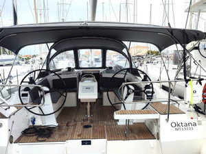 Bavaria C42 „Oktana (Pax 8)“ – fotka 1