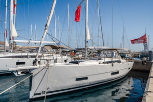 Dufour 390 GL „ARTEMIS“ – fotka 4