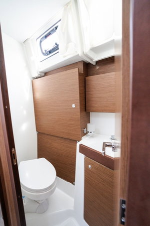 Oceanis 38.1