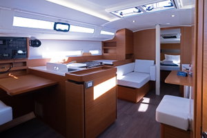 Sun Odyssey 410 „Midnight Kiss“ – fotka 7