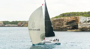 Oceanis 41.1 „Blue Hop“ – fotka 10