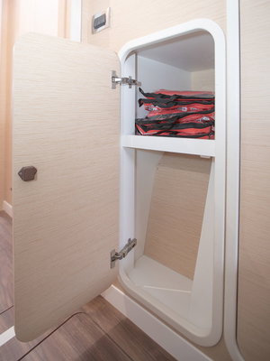 Cervetti 44 Power „KAJSA KAVAT new 2024 (air condition, generator, water maker, flybridge)“ – fotka 9