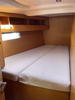 Sun Odyssey 479 „Tanqueray“ – fotka 19