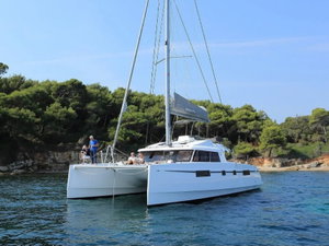 Nautitech 46 Fly „Sithonia“ – fotka 1