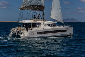 Bali 4.6 „Enea - A/C, Generator, Water maker“ – fotka 4