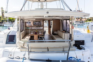 Bali 4.6 „Enea - A/C, Generator, Water maker“ – fotka 9