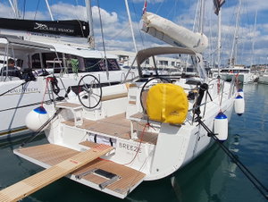 Oceanis 37.1 „BREEZE“ – fotka 24
