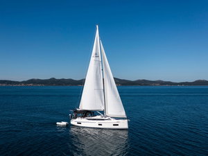 Bavaria C38 „MARTINI“ – fotka 1