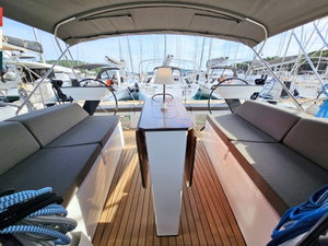Dufour 41 „Ava (A/C & gen)“ – fotka 75