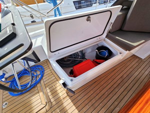 Dufour 41 „Ava (A/C & gen)“ – fotka 78