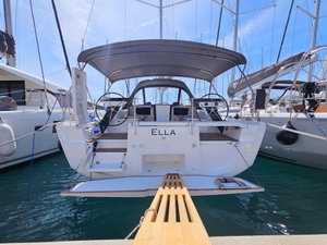 Dufour 41 „Ella (A/C & gen)“ – fotka 1