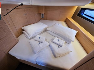 Dufour 41 „Dunya (A/C & gen)“ – fotka 40