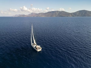 Oceanis 46.1 „Nailah“ – fotka 3