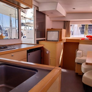 Lagoon 400 S2 „Footprints“ – fotka 13