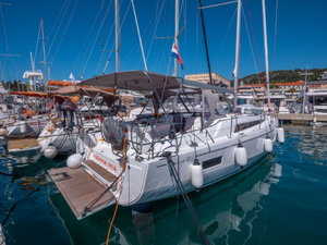 Oceanis 40.1 „MAMMA MIA“ – fotka 1