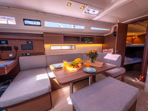 Oceanis 40.1 „MAMMA MIA“ – fotka 2