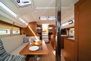 Sun Odyssey 440 „Navillera“ – fotka 5