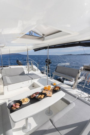Lagoon 450  Flybridge