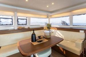 Lagoon 450  Flybridge