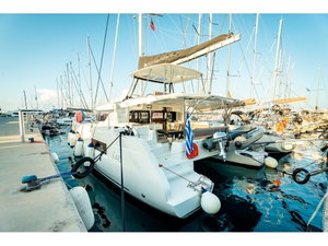 Lagoon 46 „AMALIA“ – fotka 1
