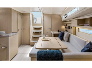 Oceanis 40.1 „Hermes - Comfort line“ – fotka 3